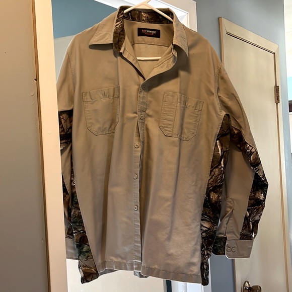 Wrangler Other - Tan button down with camouflage under bottom side of long sleeves